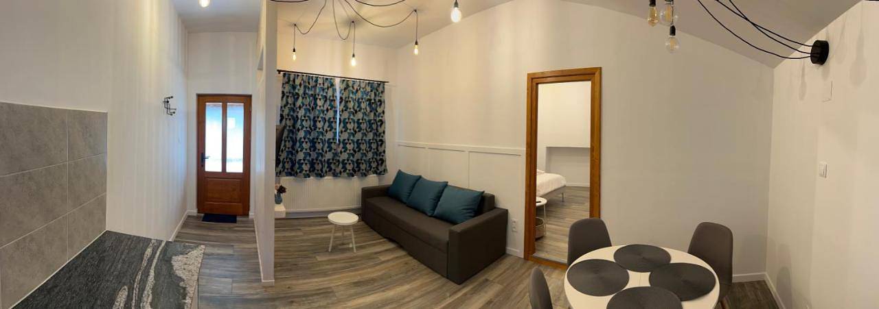 Gîte pour 4 personnes, avec jardin dans Mureș - 2