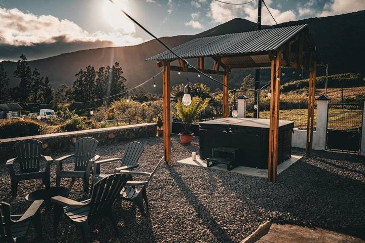 Location de vacances pour 8 personnes, avec jardin et jacuzzi à La Plaine-des-Palmistes - 4