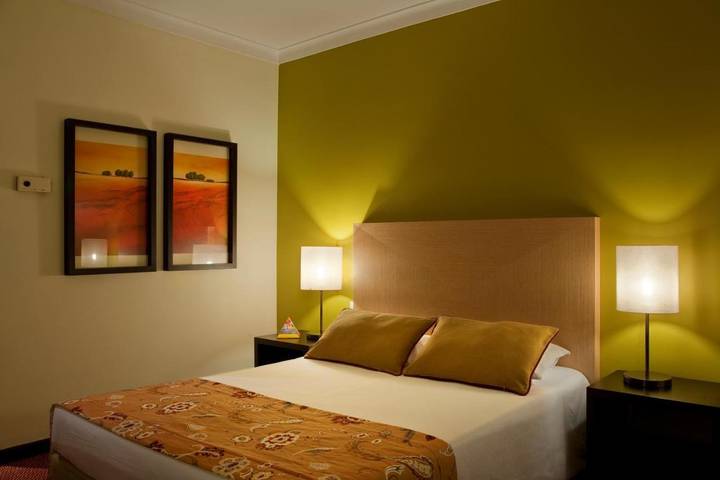 Hotel para 3 personas - 1