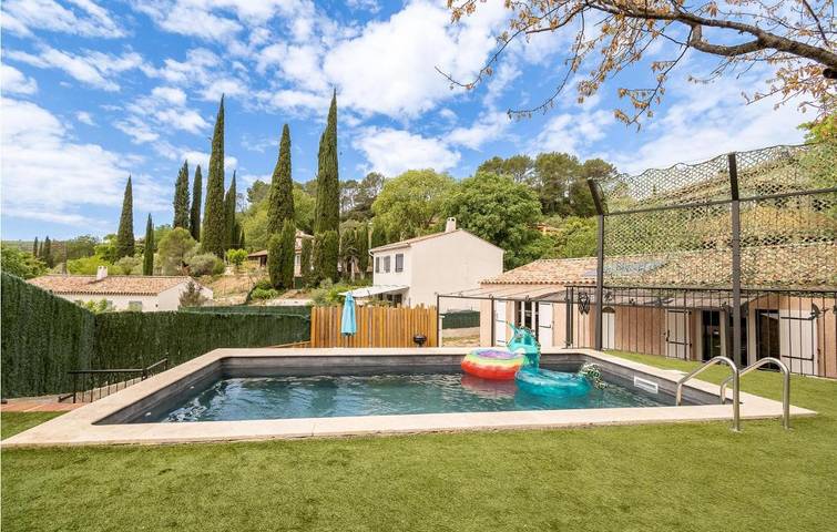 Maison de vacances pour 6 personnes, avec terrasse et piscine