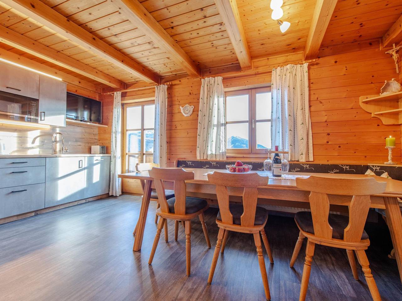 Ganze Wohnung, Große Ferienwohnung in einzigartig Lage am Berg in Wagrain, Ski Amadé