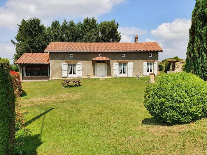 Gîte pour 5 personnes, avec jardin
