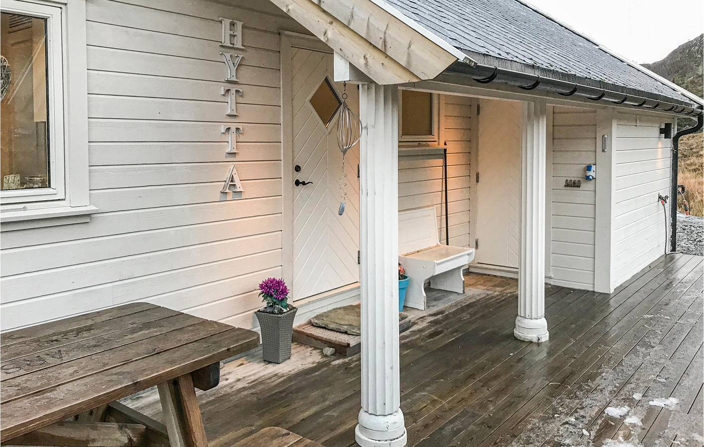 Maison de vacances pour 8 personnes avec jardin in Selje