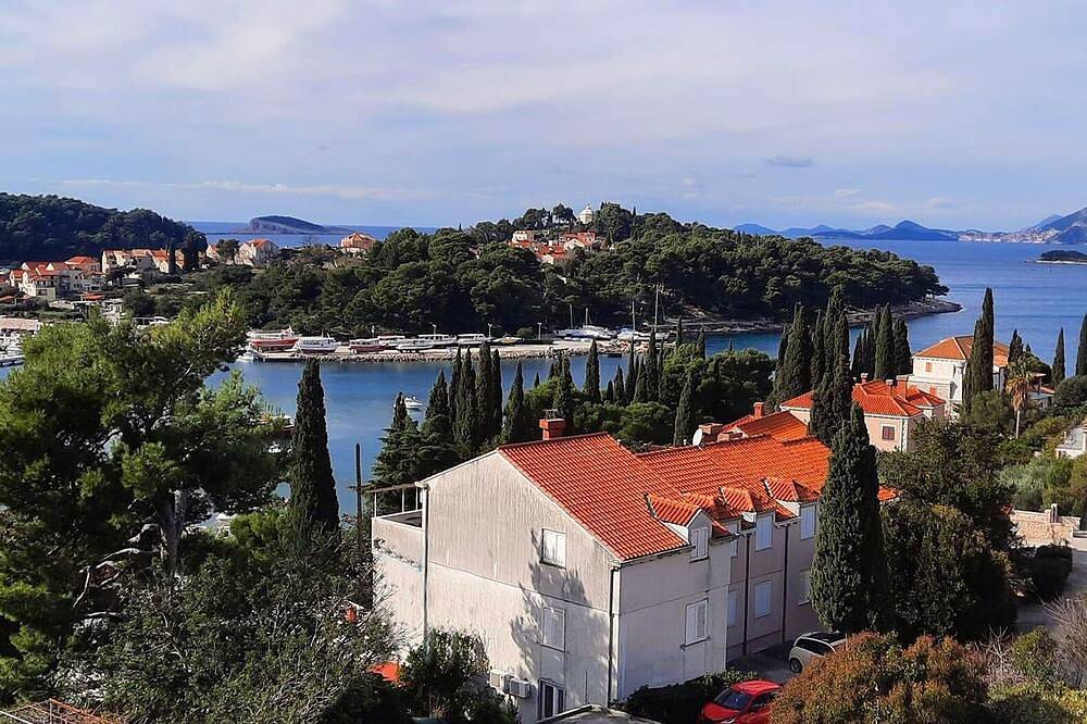 Ganze Wohnung, 2-Zimmer-Ferienwohnung mit Balkon und Meerblick Cavtat, Dubrovnik in Cavtat, Dubrovnik-Neretva