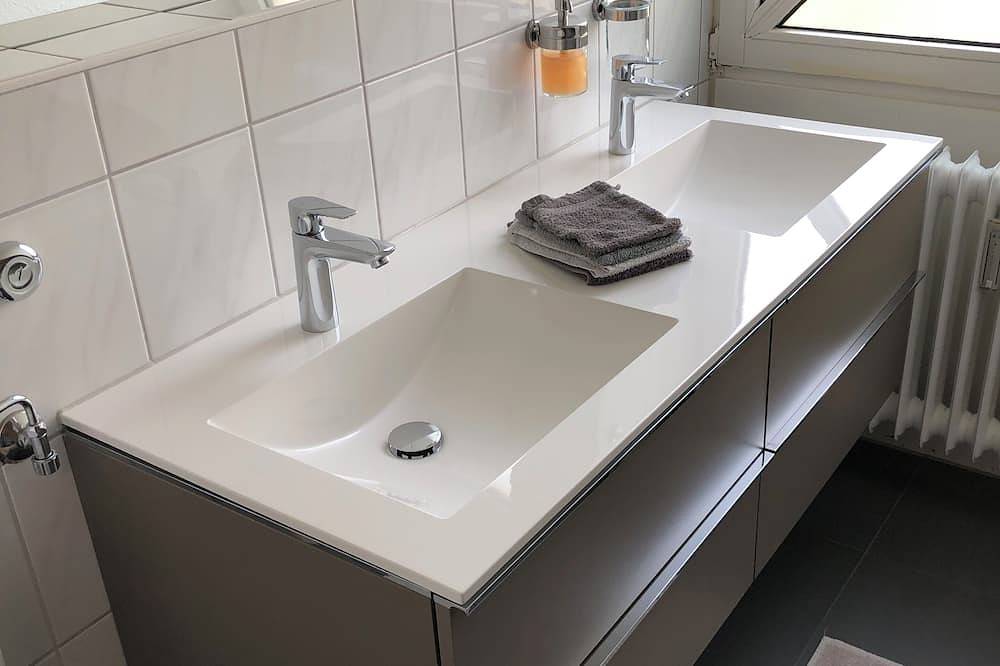Apartamento entero, Maisonette am Belchen schöne Fewo mit Balkon und Klimaanlage in Bad Krozingen, Selva Negra (zona sur)