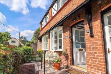 Gîte pour 3 personnes, avec jardin à Malpas