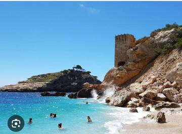 Gîte pour 2 personnes, avec terrasse ainsi que jardin et piscine à Martigues