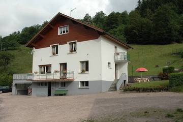 Gîte pour 6 personnes, avec jardin et balcon dans Chevrerie du Brabant