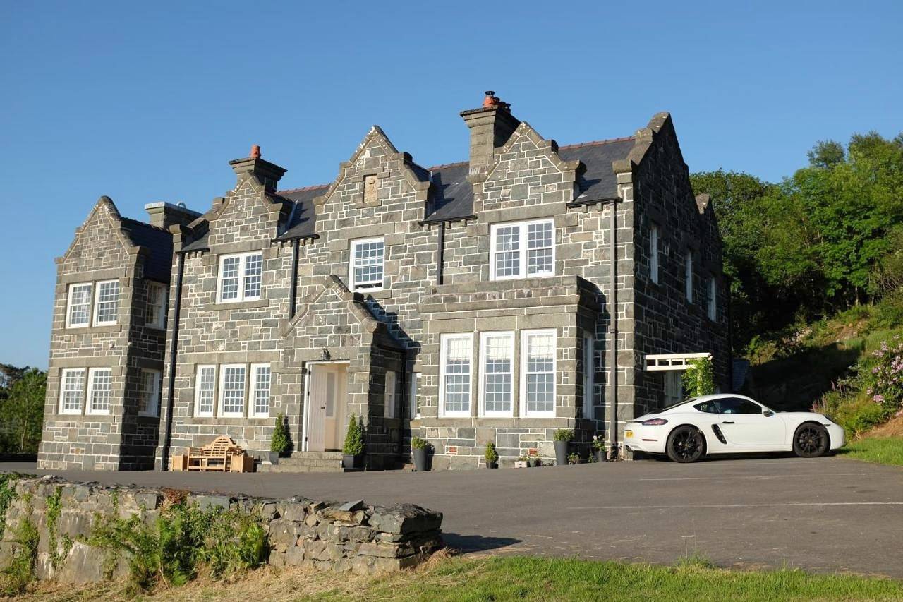 Deluxe Double Room with Sea View in Harlech, Snowdonia