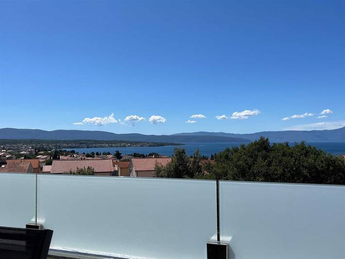 Ferienwohnung für 4 Personen, mit Balkon in Malinska - 2