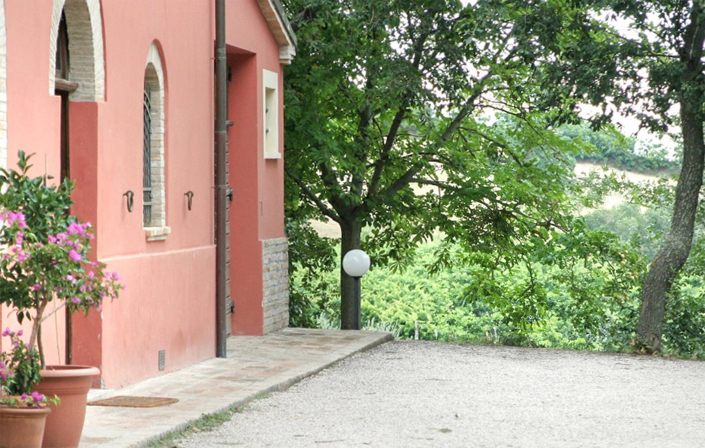 Ferienhaus für 9 Personen mit Garten in Serrungarina, Colli al Metauro