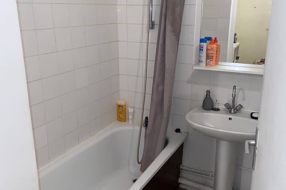 Entire apartment, Entire Apartment Near Paris 14 Rer B Metro 4 Bagneux/Arcueil cachan in Bagneux, Hauts-de-Seine