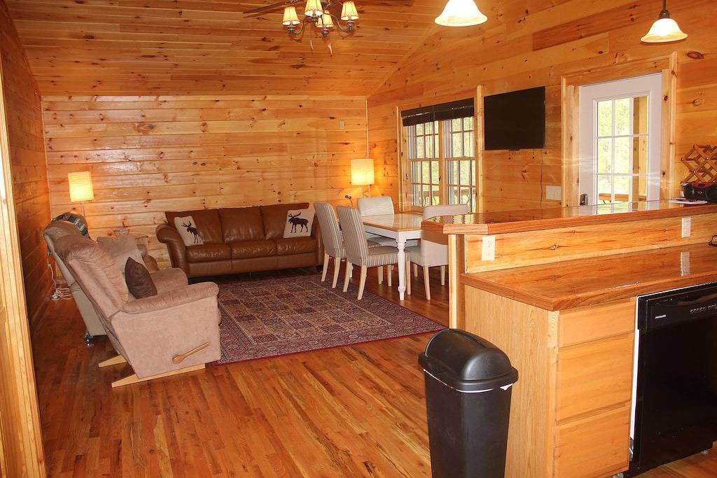 Cherokee Smoky Mountain Sky View 180 *
Harrahs Casino 4 Miles North! in Jackson County