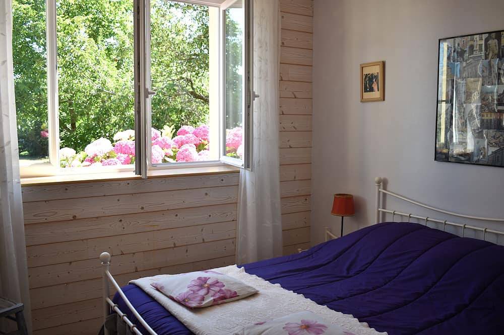Haus mit großem Garten in Plonéour-Lanvern, Côte de Cornouaille