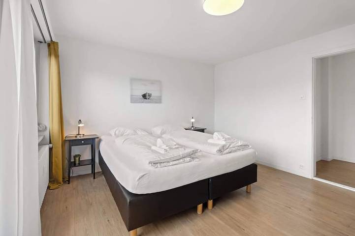 Appartement entier, 2Br - Alps View Balcony - 5-Min Walk Old Town in Lucerne, Lac des Quatre-Cantons