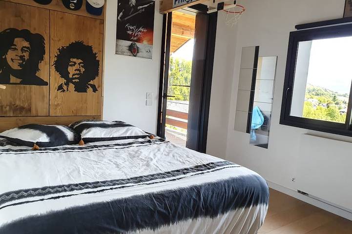 Location de vacances pour 8 personnes, avec balcon et jardin à Pringy - 2