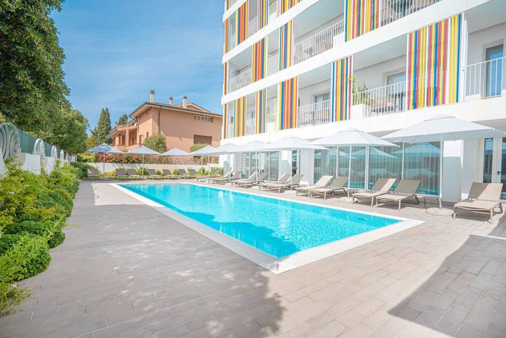 Chambre d’hôte pour 3 personnes, avec piscine et balcon/terrasse, animaux acceptés dans Olbia - 4