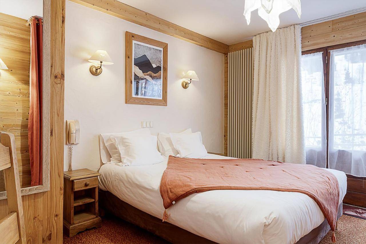 Triple Room with Mountain View in Chinaillon, Le Grand-Bornand
