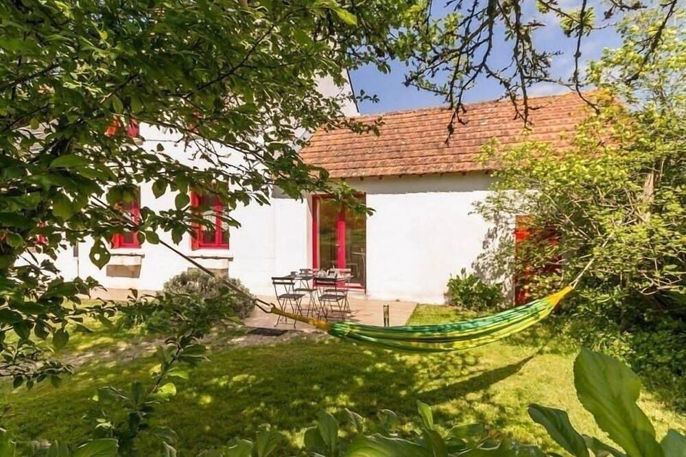 Gîte 2 chambres avec jardin privé, équipements bébé, internet, à 20 km de St Nazaire in Crossac, Région de Saint-Nazaire