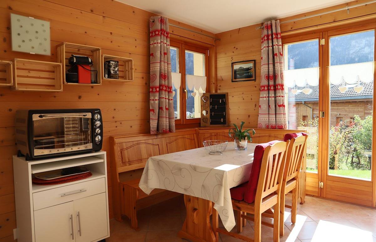 Ganze Wohnung, Petit Nid Douillet au Coeur de Salvan in Salvan, Martigny - Val de Bagnes & Umgebung