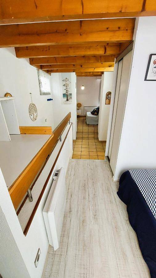 Gîte pour 2 personnes, avec balcon dans Plage de Vallières - 3