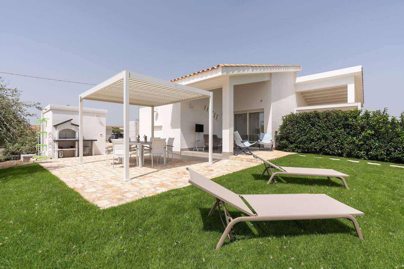 Maison de vacances 'Villa Gioberta, Bertolino' avec piscine partagée, Wi-Fi et climatisation in Contrada Fiori, Menfi