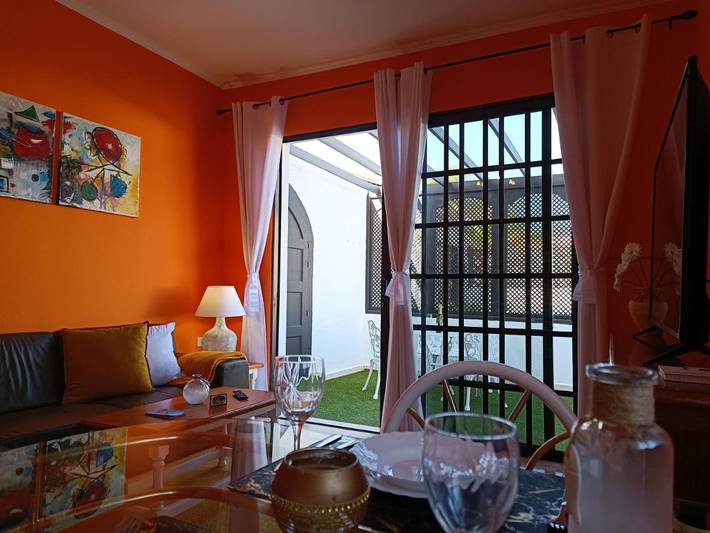 Ferienhaus für 2 Personen, mit Terrasse und Ausblick