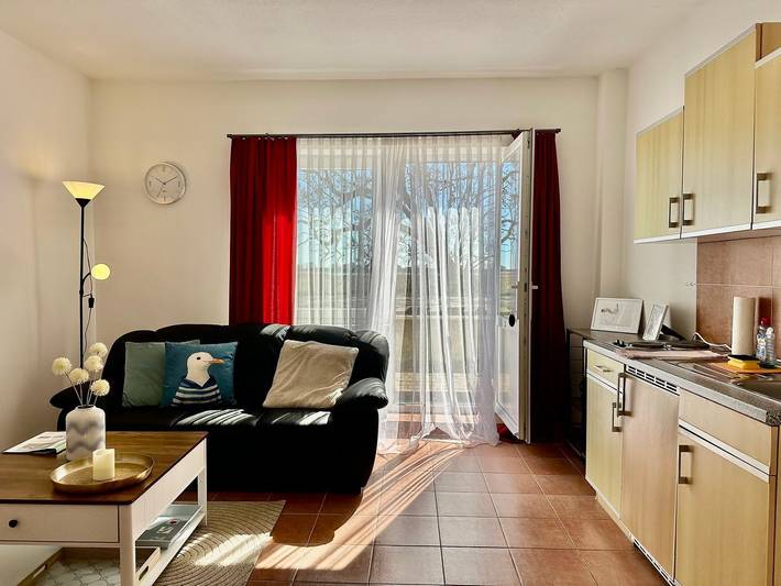 Ferienwohnung für 2 Personen, mit Garten und Ausblick in Middelhagen