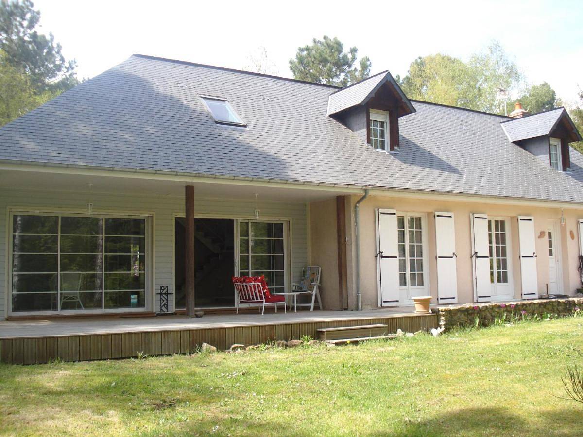 Chambres d'hôtes Chez Valérie à 5km du circuit des 24h in Ruaudin, Sarthe