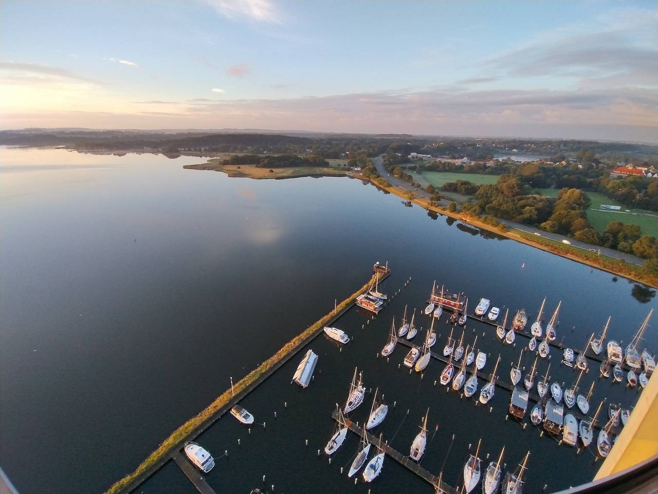 Ganze Ferienwohnung, Ferienwohnung über der Schlei im Wikingturm in Schleswig, Schleswig & Umgebung