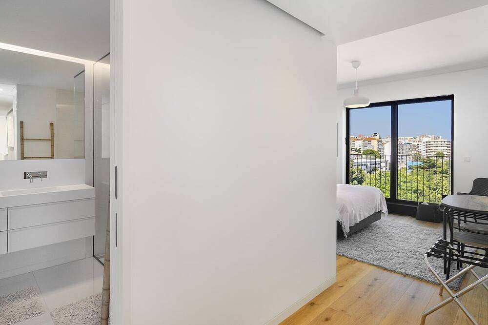 Apartamento inteiro, Vrbo Property in Benfica, Lisboa