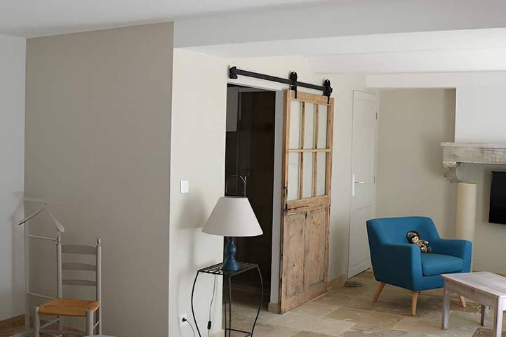 Location de vacances pour 2 personnes, avec jardin à Charols - 2