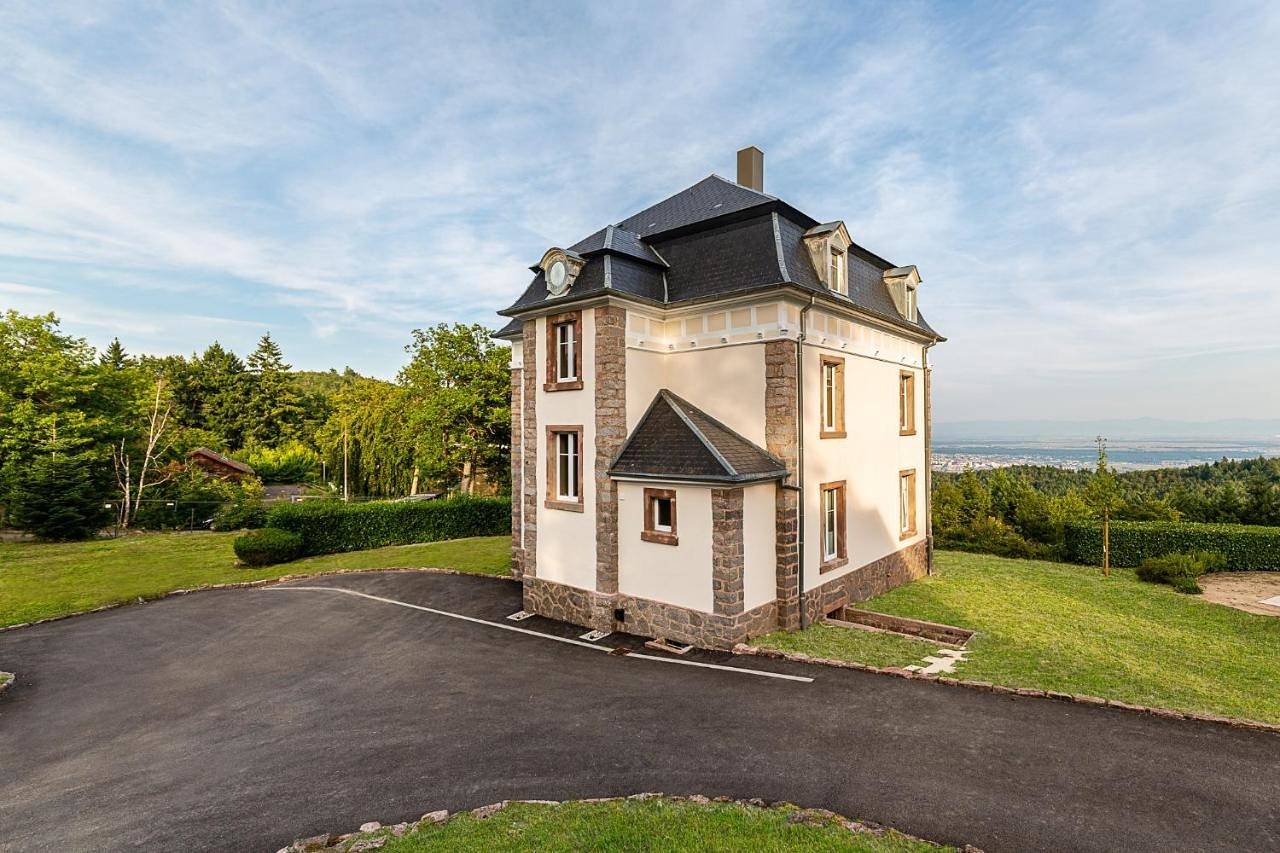 Appartement entier, Three-Bedroom Apartment in Trois-Épis, Niedermorschwihr