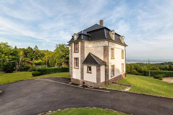 Gîte pour 6 personnes, avec vue et jardin dans Trois-Épis - 2