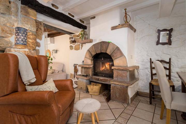 Gîte pour 8 personnes, avec piscine ainsi que jardin et vue, animaux acceptés à Torrelavega - 2