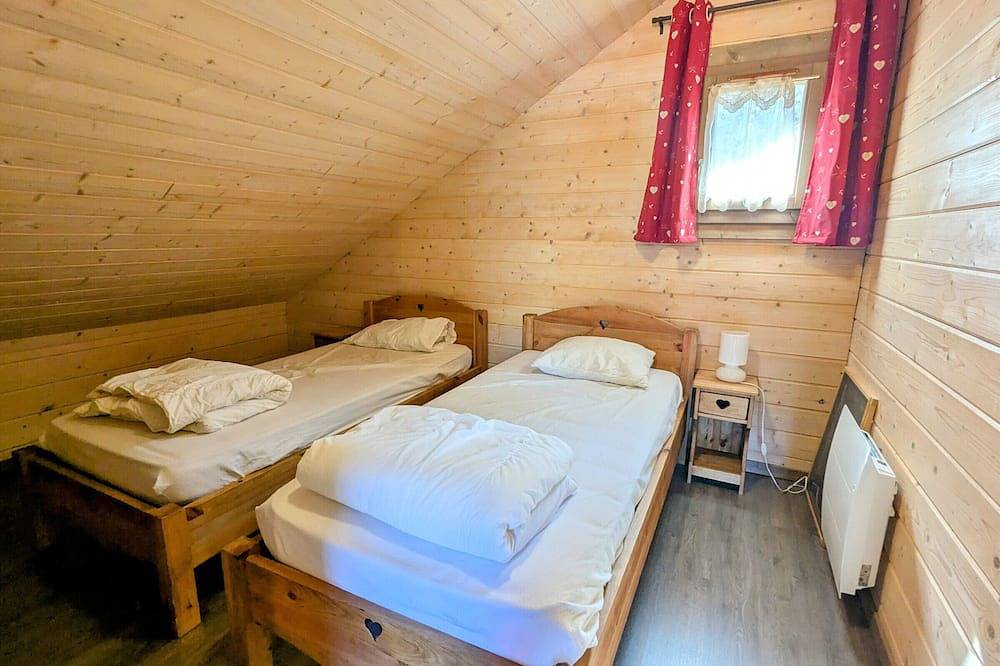 Chalet cosy à La Bresse avec Wifi et parking, proche pistes in La Bresse, Parc naturel régional des Ballons des Vosges