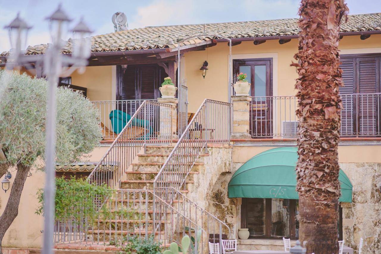 Double Room with Terrace in Caponegro, Avola