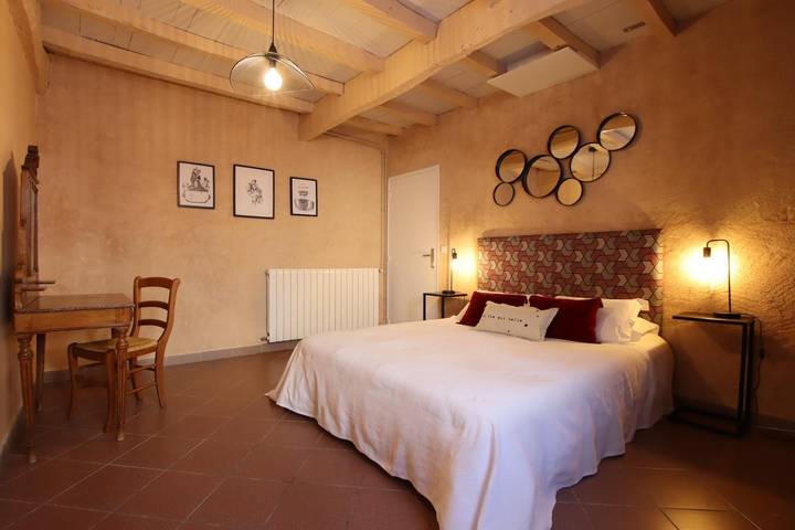 Gîte pour 2 personnes, avec terrasse ainsi que jardin et piscine, animaux acceptés en Pyrénées-Atlantiques - 3
