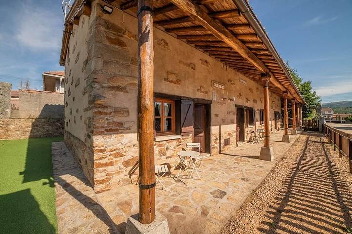 Gîte pour 6 personnes, animaux acceptés à Navasfrías