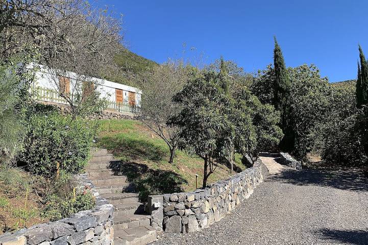 Cottage for 4 people, with garden - 1