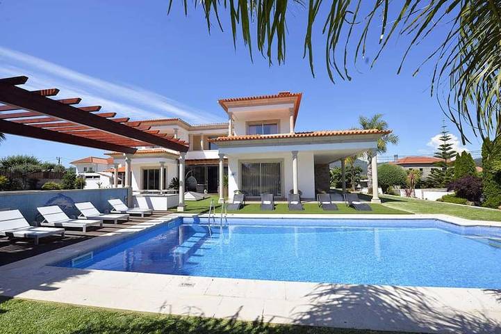 Villa pour 9 personnes, avec balcon et jardin - 1