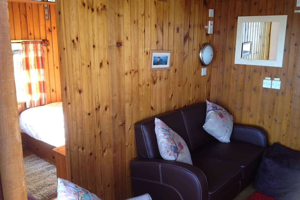 Cosy cabin with open views of Loch Awe. in Argyll & Bute