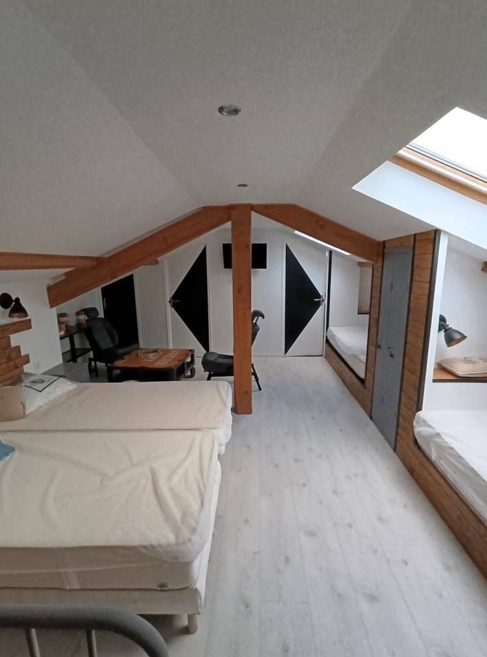 Chambre d’hôte pour 6 personnes, avec jacuzzi et sauna ainsi que piscine et jardin, animaux acceptés en Aquitaine - 4