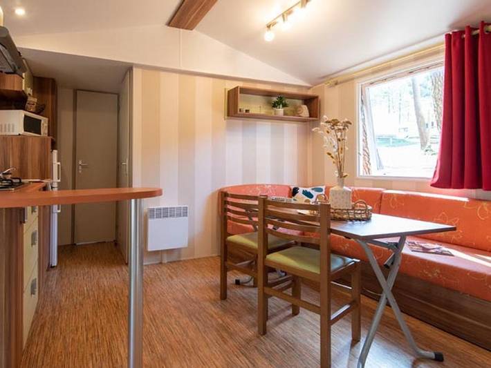 Camping für 4 Personen, mit Kinderpool und Balkon/Terrasse in Biscarrosse - 4