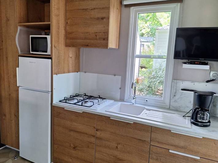 Mobil home pour 4 personnes, avec terrasse et piscine à Rocamadour - 3