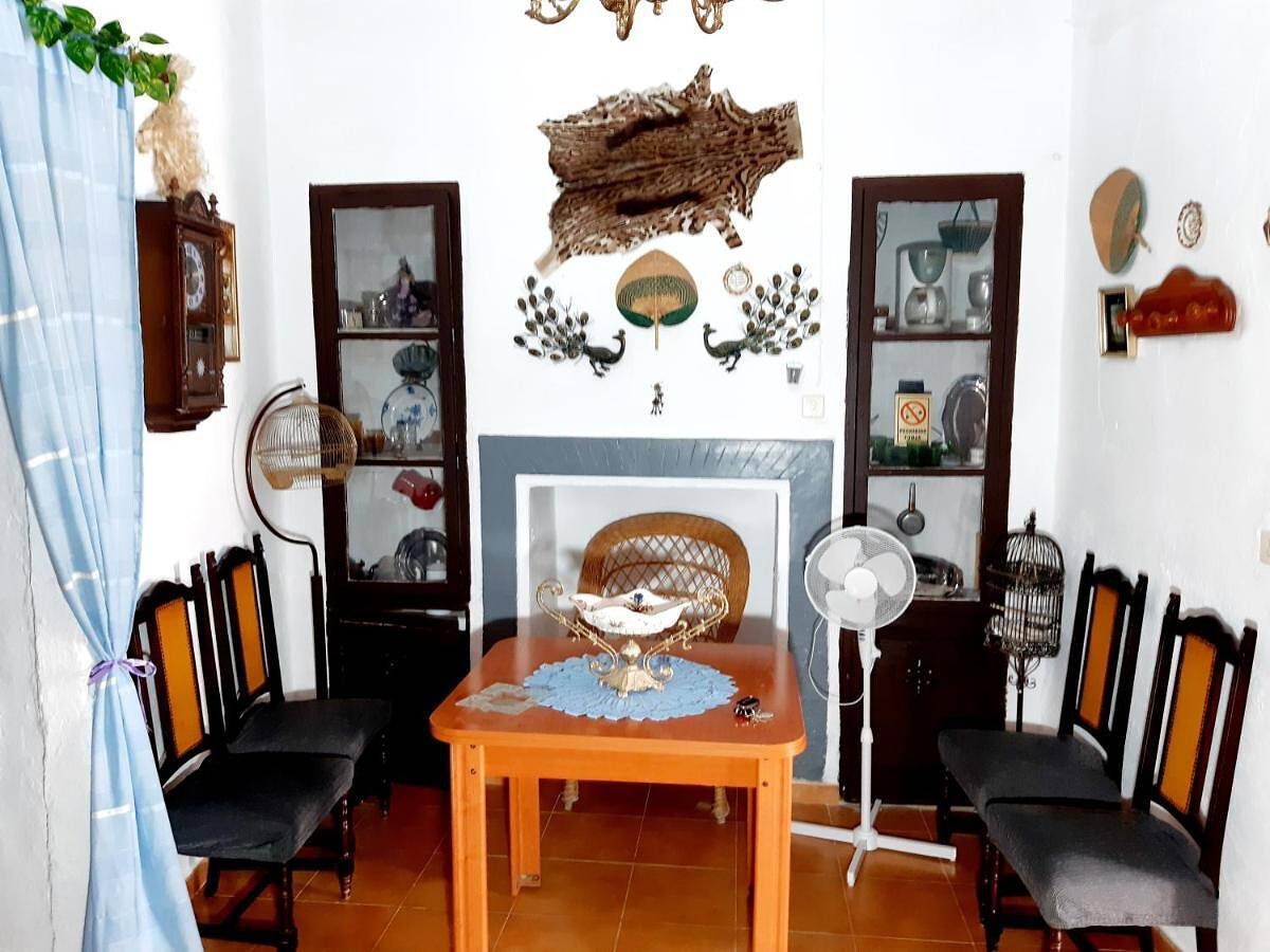 Holiday Home La Casita de la Vito with Mountain View, Balcony & Wi-Fi in Íllar, Almería Province