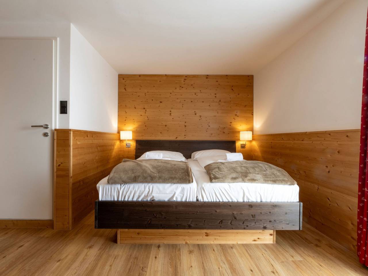 Alpengasthof Enzian - Familienzimmer mit Balkon in Wiener Alpen