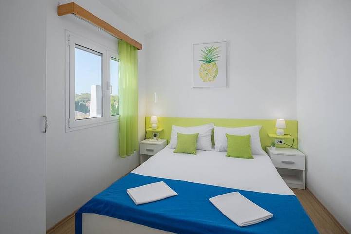 Ferienpark für 6 Personen, mit Kinderpool und Terrasse sowie Garten, mit Haustier in Istrien - 2