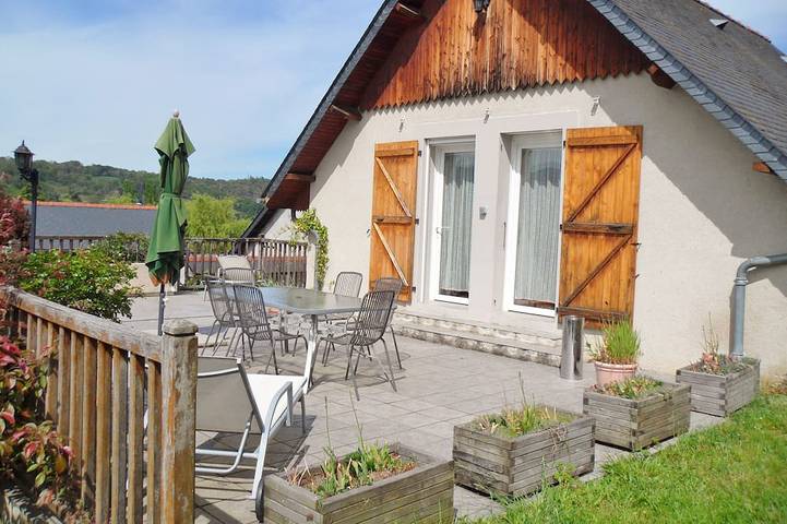 Chambres et table d'hôtes à la ferme, Lourdes, Pyrénées, Anousta in Loubajac, Hautes-Pyrénées