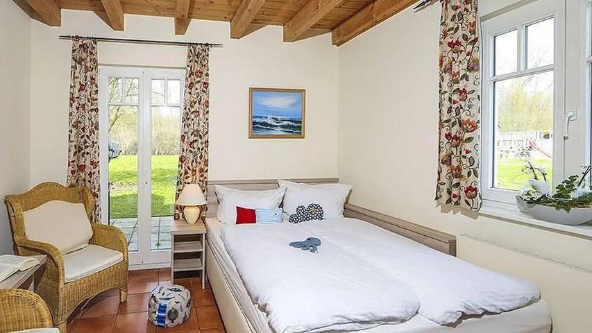 Ferienhaus für 10 Personen, mit Terrasse und Garten in Nienhagen - 4